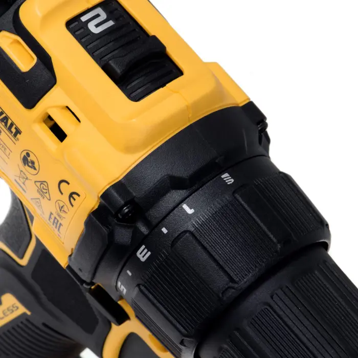 dewalt-dcd708d2t-qw-power-screwdriverimpact-driver-blackyell-6777-nakdewwwk0045.webp