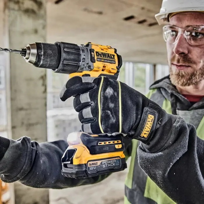 dewalt-dcd805e2t-qw-drill-2000-rpm-134-kg-7889-nakdewwwk0064.webp