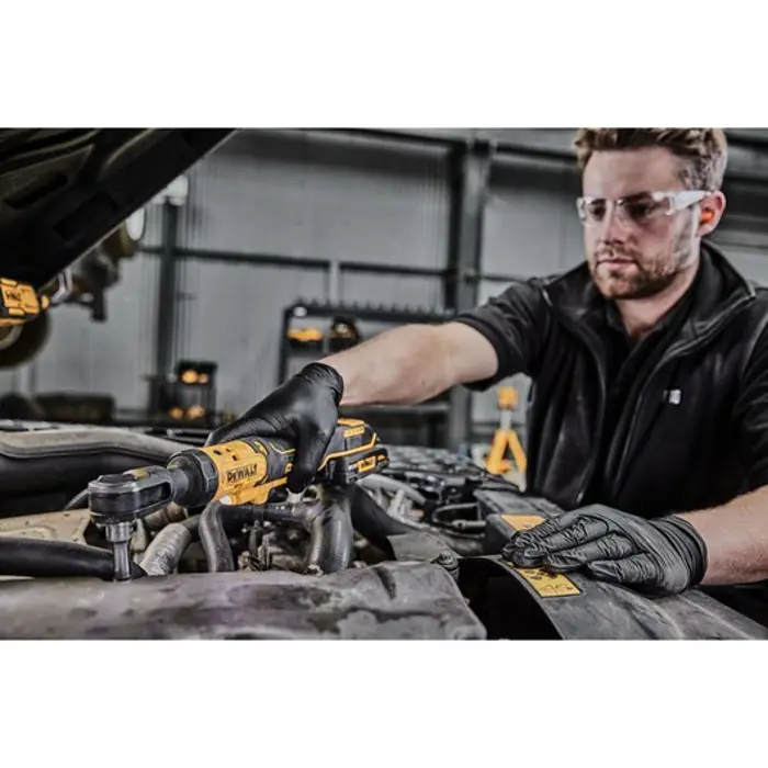 dewalt-dcf512n-xj-power-wrench-12-250-rpm-95-nm-black-yellow-40885-wlononwcr0377.webp