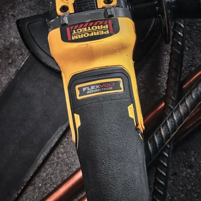dewalt-dcg409nt-xj-angle-grinder-125-cm-9000-rpm-18-kg-10884-nakdewska0020.webp