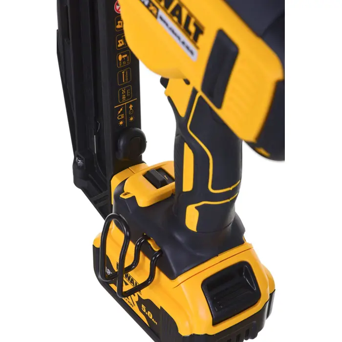 dewalt-dcn660p2-qw-xr-li-ion-18v-2-speed-nailer-with-brushle-80615-wlononwcraisk.webp