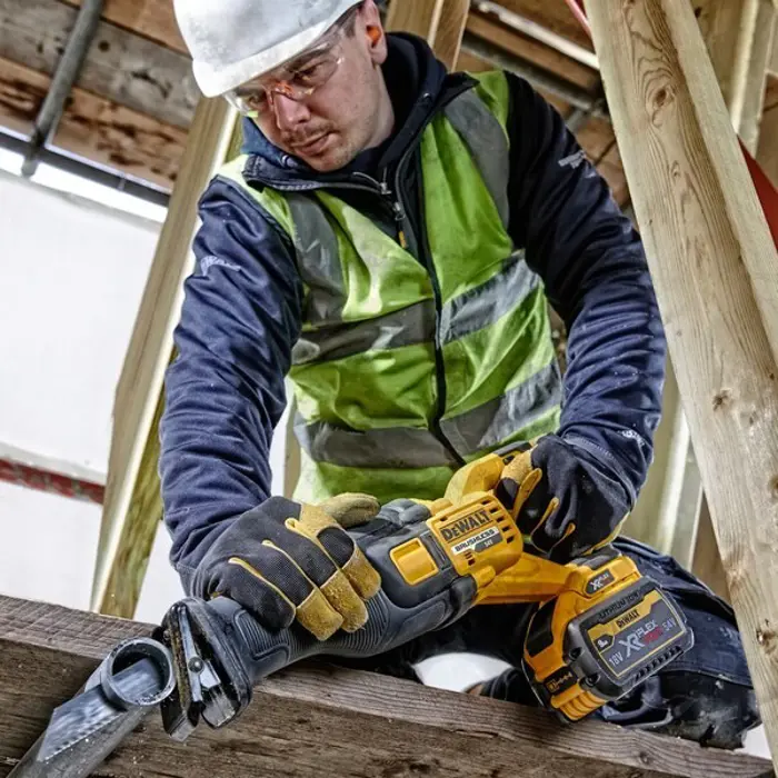 dewalt-dcs389x2-qw-reciprocating-saw-3000-spm-black-yellow-17470-wlononwcrbjxg.webp