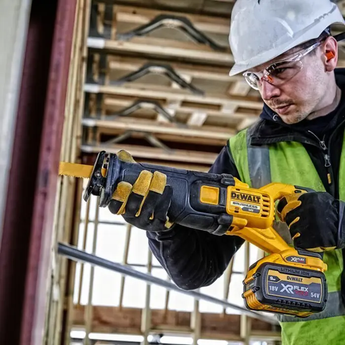 dewalt-dcs389x2-qw-reciprocating-saw-3000-spm-black-yellow-73465-wlononwcrbjxg.webp