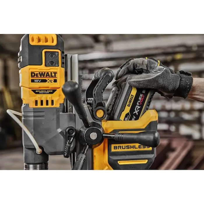 dewalt-magnetic-foot-drill-18v-dcd1623n-72107-wlononwcrefwf.webp