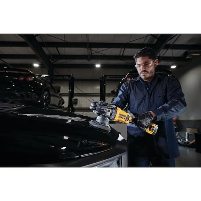 dewalt-polerka-18v-xr-2x50ah-dcm848p2-29029-wlononwcr0652.webp
