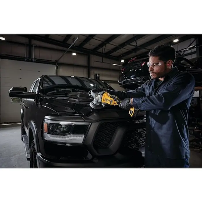 dewalt-polerka-18v-xr-2x50ah-dcm848p2-62642-wlononwcr0652.webp