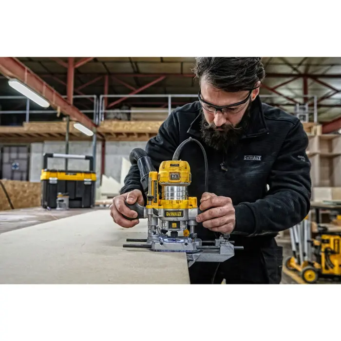 dewalt-power-router-d26204k-yellow-40656-d26204k-qs-w.webp