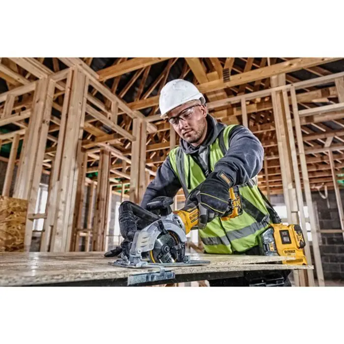 dewalt-steel-and-concrete-cutter-54v-230mm-dcs691n-55845-wlononwcregd9.webp