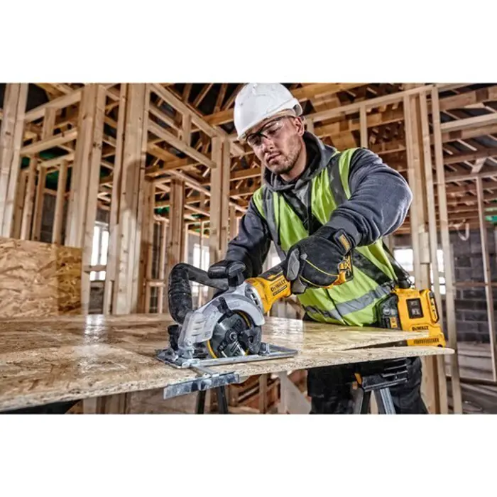 dewalt-steel-and-concrete-cutter-54v-230mm-dcs691n-59225-wlononwcregd9.webp