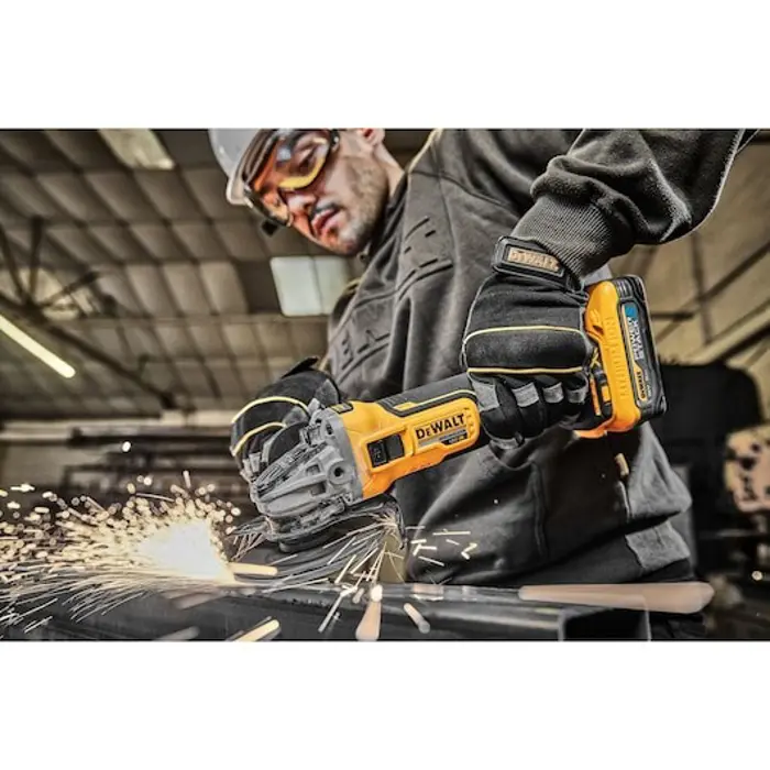 dewalt-szlifierka-katowa-18v-2x50ah-powerstack-dcg405h2t-60102-wlononwcr0543.webp