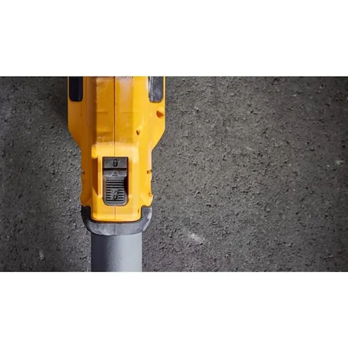 dewalt-wall-sander-giraffe-710w-dwe7800-62409-wlononwcr0787.webp