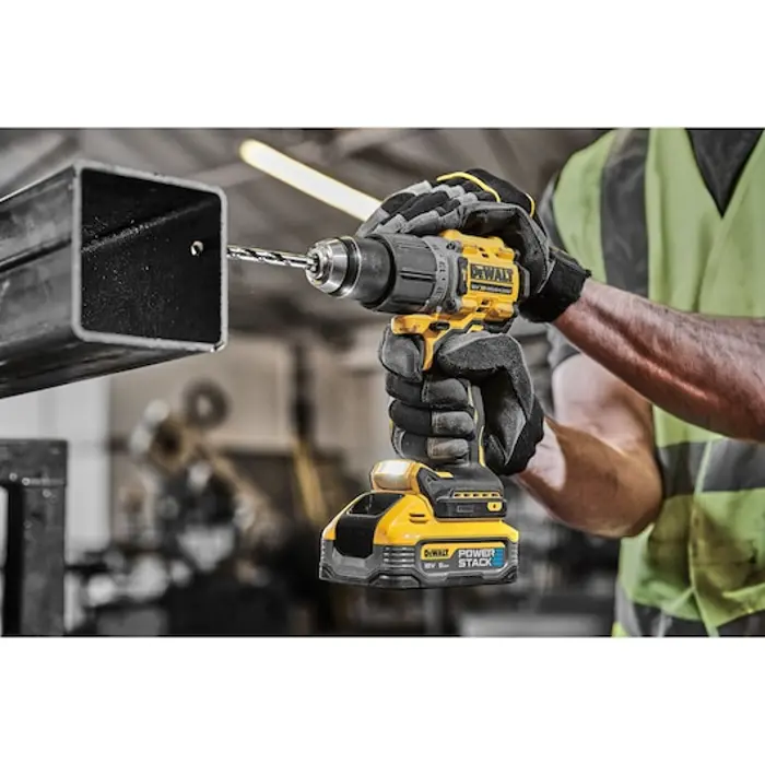 dewalt-wiertarko-wkretarka-udarowa-18v-90nm-dcd805h2t-2x50ah-17116-wlononwcr0495.webp