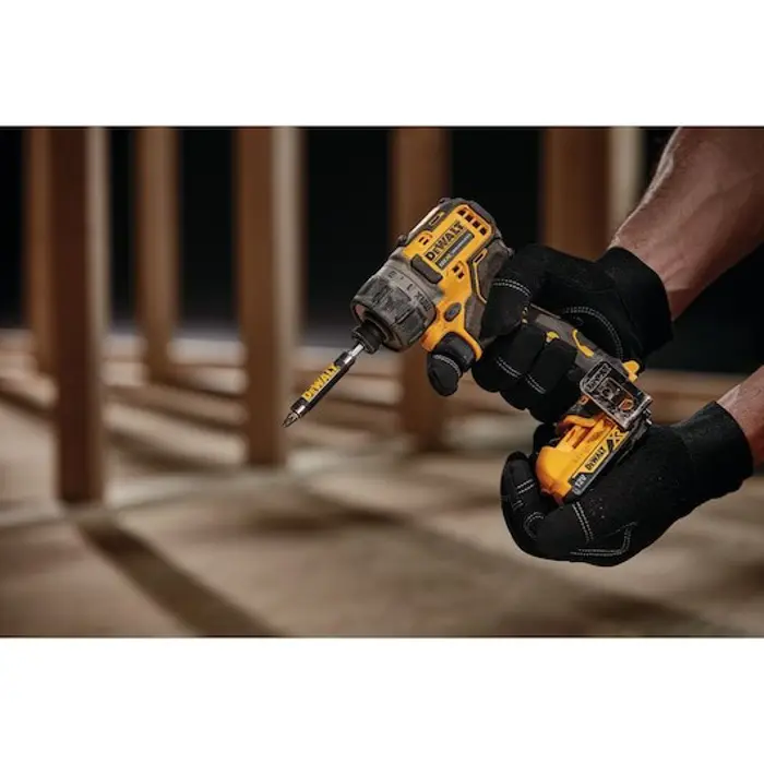 dewalt-wkretarka-12v-14-dcf601d2-8nm-2x20ah-9142-wlononwcr0461.webp