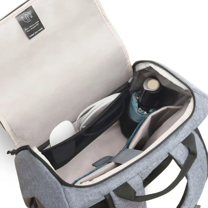 dicota-eco-backpack-motion-backpack-light-blue-up-to-396-cm--958-d31875-rpet-w.webp