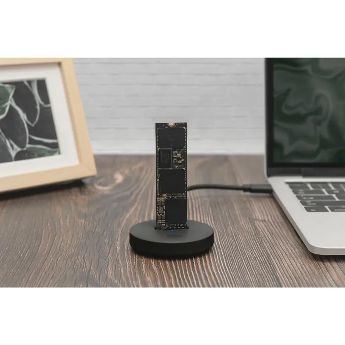 digitus-m2-nvmesata-docking-station-black-usb-c-m2-ssd-57672-da-71547-w.webp