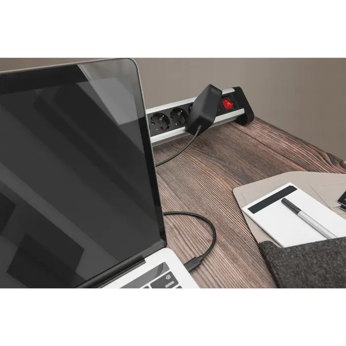 digitus-notebook-charger-usb-c-100-watt-gan-black-15117-da-10072-w.webp