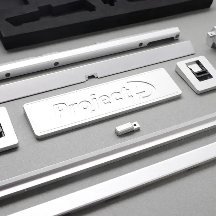 ducky-outlaw-65-gaming-keyboard-barebone-silver-iso-11206-wlononwcrczef.webp