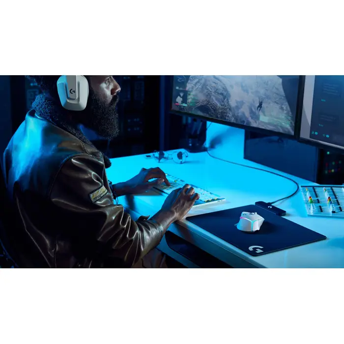 g502-x-plus-wireless-gaming-mouse-whi-67606-wlononwcrafzk.webp