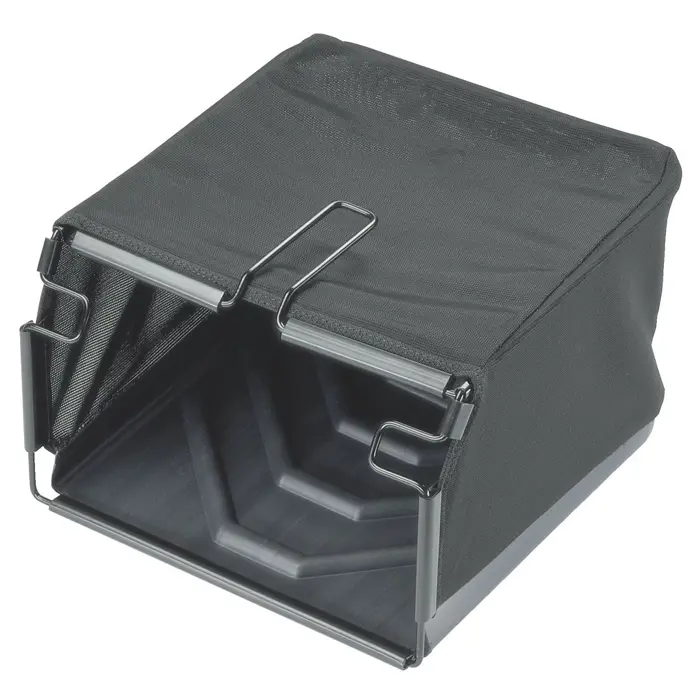Gardena bags on the grass - scarifiers (4065)