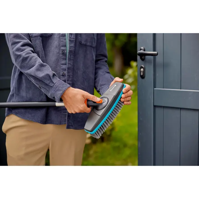 gardena-cleansystem-soft-handle-brush-washing-brush-greyturq-48308-18810-20-w.webp
