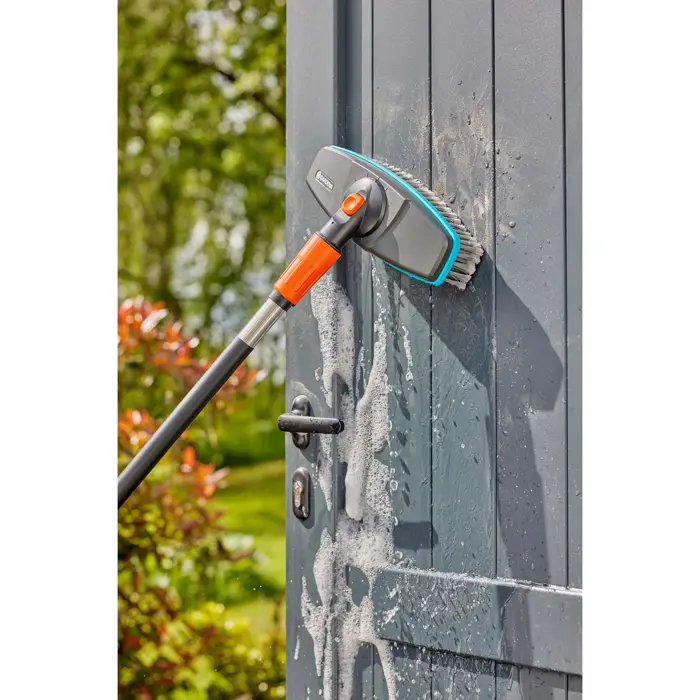 gardena-cleansystem-washing-set-soft-with-handle-s-washing-b-27851-18826-20-w.webp