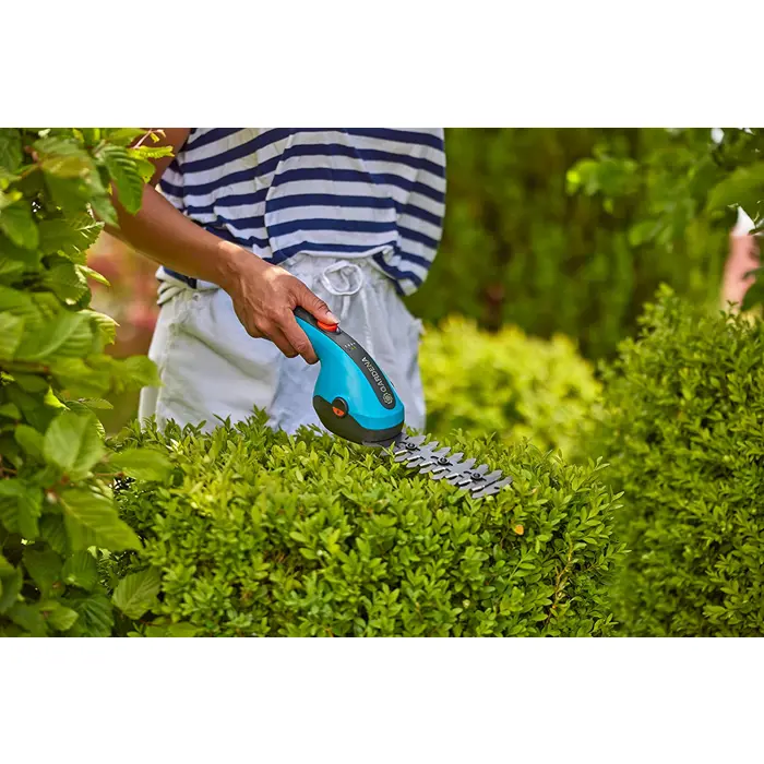 gardena-cordless-grass-shears-classiccut-li-set-36v-turquois-37199-09886-20-w.webp
