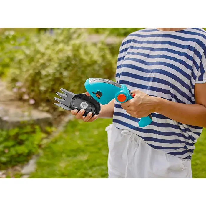 gardena-cordless-grass-shears-comfortcut-li-36v-turquoisebla-35316-09887-20-w.webp