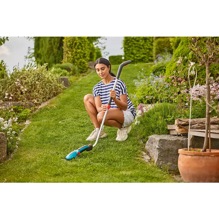 gardena-cordless-grass-shears-comfortcut-li-set-36v-turquois-90120-09889-20-w.webp