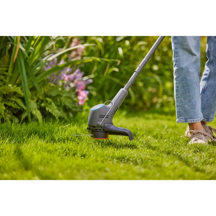 gardena-cordless-grass-trimmer-easytrim-2518v-p4a-greyturquo-3858-14704-20-w.webp