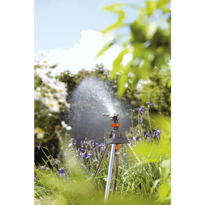 gardena-premium-sprinkler-pulse-beater-8138-80103-08138-20-w.webp