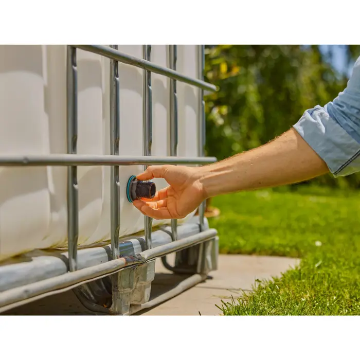 gardena-tank-connector-push-in-g-1-and-g-34-black-for-wall-t-69913-09095-20-w.webp