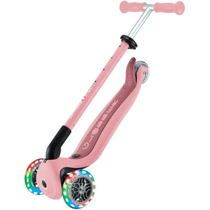 globber-go-up-active-lights-pinkberry-87929-744-210-w.webp