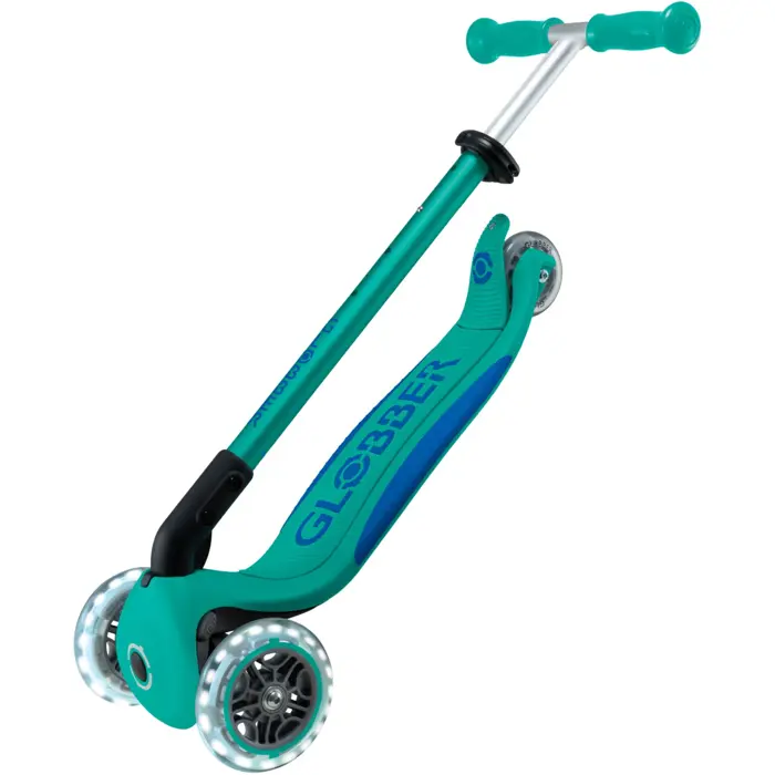 globber-primo-foldable-plus-lights-turquoisedark-blue-80455-439-607-2-w.webp