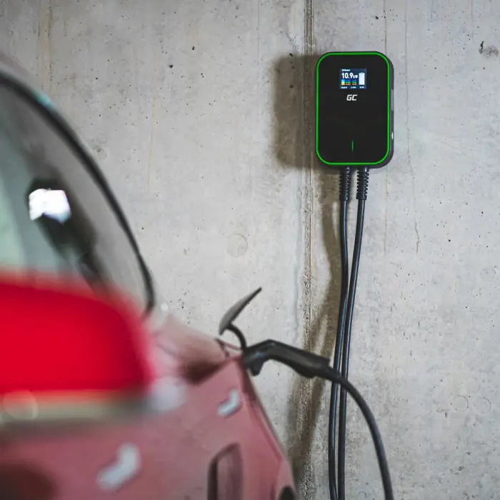green-cell-ev-powerbox-22kw-with-plug-in-cable-52409-lpegcestl0001.webp