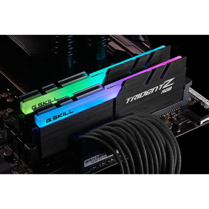 gskill-ddr4-32-gb-3200-cl16-dual-kit-trident-z-rgb-black-55149-f4-3200c16d-32gtzr-w.webp