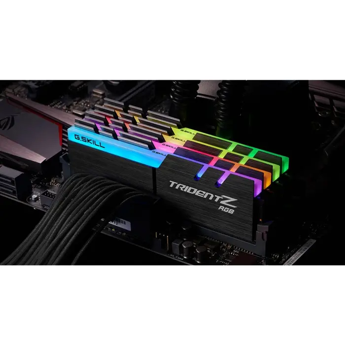 gskill-ddr4-32gb-3600-cl-18-quad-kit-trident-z-rgb-black-f4--10201-f4-3600c18q-32gtzr-w.webp