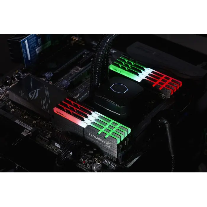 gskill-ddr4-64gb-4266-cl-19-trident-z-rgb-dual-kit-f4-4266c1-96099-f4-4266c19d-64gtzr-w.webp