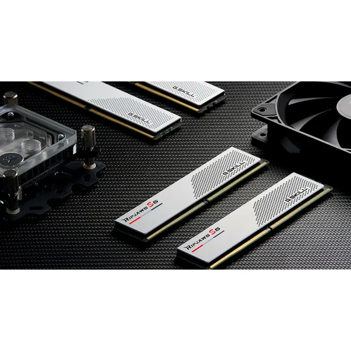 gskill-ddr5-32gb-5600-cl-40-ripjaws-s5-white-dual-kit-f5-560-88553-f5-5600j4040c16gx2-rs5w-w.webp