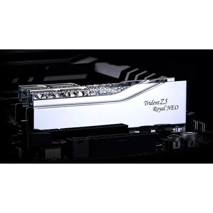 gskill-ddr5-32gb-8000-cl-38-2x-16-gb-dual-kit-memory-silver--31705-f5-8000j3848h16gx2-tr5ns-w.webp