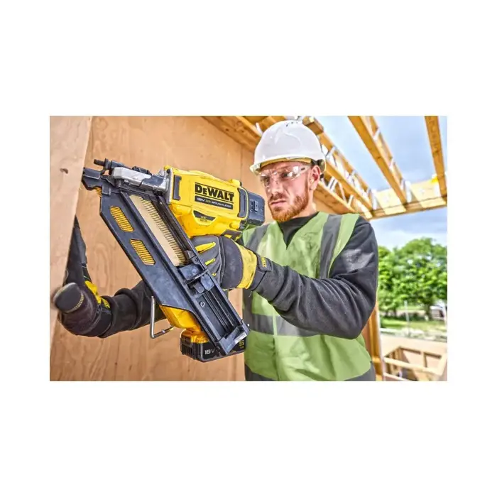 gwozdziarka-18v-dcn930n-xj-dewalt-19406-nakdewgws0006.webp