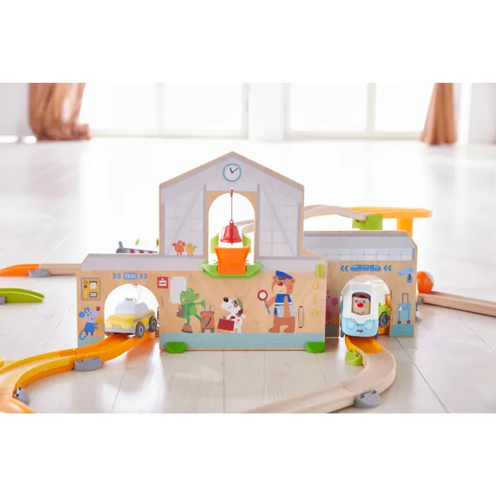 haba-kullerbu-playground-train-station-7217-1306745001-w.webp