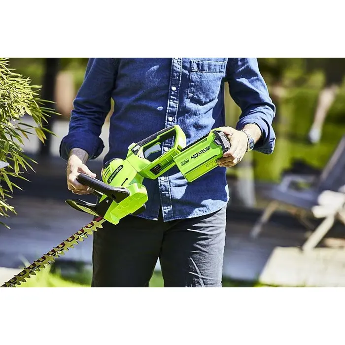 hedge-trimmer-40v-greenworks-g40ht61-2200907-72106-nakgrwndz0021.webp