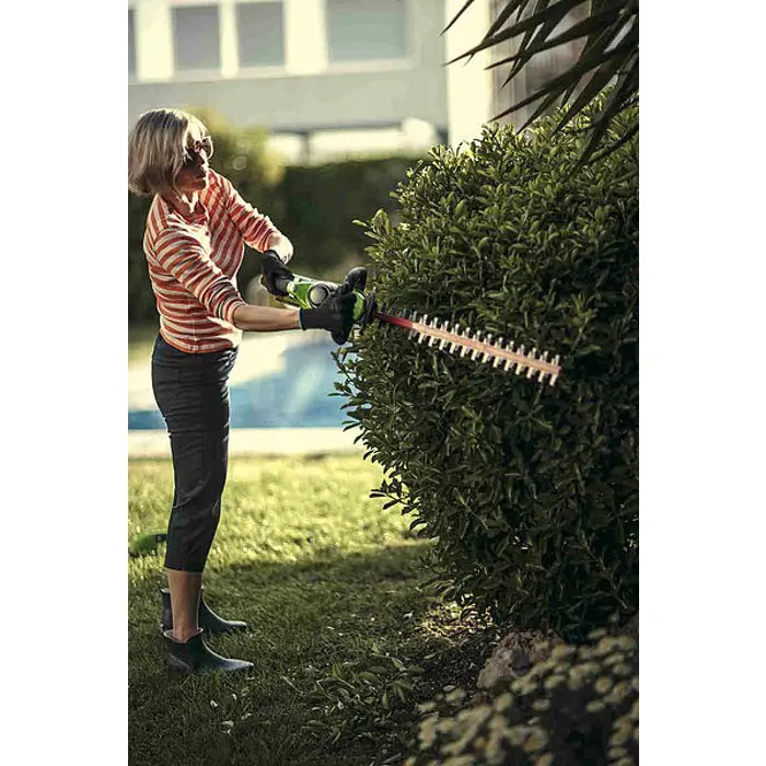 hedge-trimmer-40v-greenworks-g40ht61-2200907-72484-nakgrwndz0021.webp
