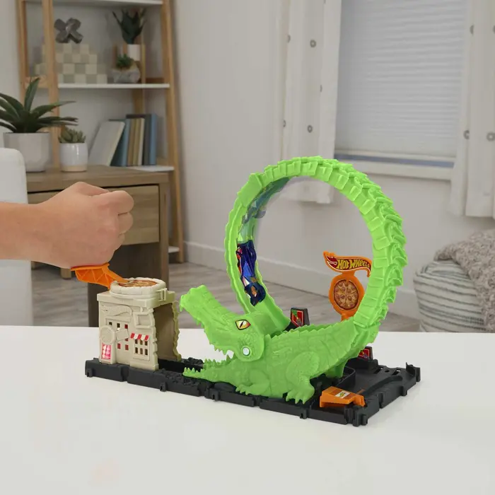 hot-wheels-city-gator-loop-attack-playset-772-wlononwcrgfsz.webp