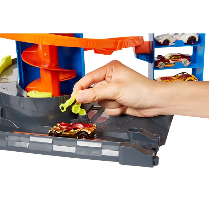 hot-wheels-city-twisted-mega-garage-set-gtt95-94425-wlononwcrb717.webp