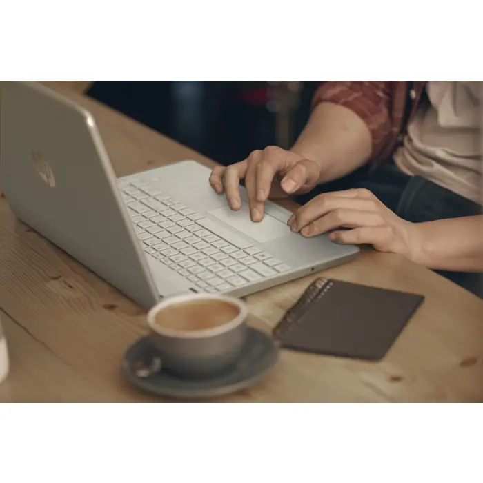hp-15s-eq2289nw-ryzen-3-5300u-156fhd-ag-ips-16gb-ssd1tb-rade-24495-mobhp-not4292.webp