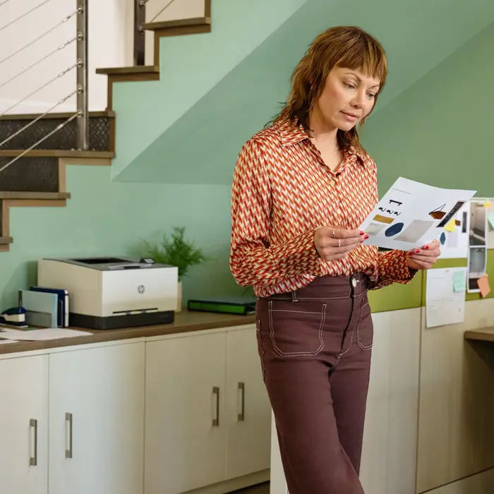 hp-laserjet-pro-3202dw-wireless-multifunction-color-printer--44963-wlononwcrwinz.webp