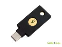Varnostni ključ Yubico YubiKey 5C NFC, USB-C, črn - 335
