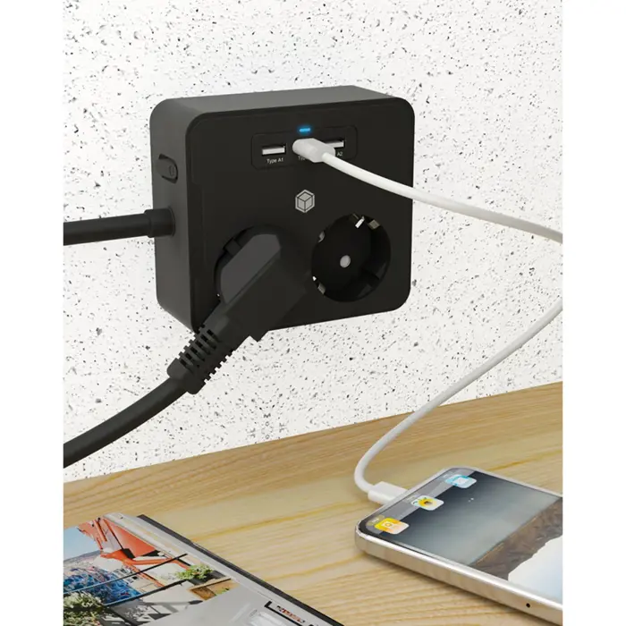 icy-box-power-strip-ib-mps2220b-ch-2-way-3x-usb-black-19-met-3379-60944-w.webp