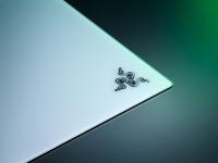 Podloga za miško Razer Atlas Pro, kaljeno steklo, bela - RZ02-05760200-R3M1